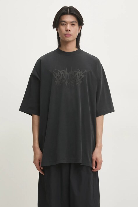 VETEMENTS t-shirt bawełniany Drip Metal Oversized męski kolor czarny z nadrukiem UA66TR660B