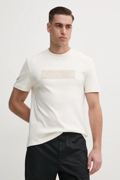 Calvin Klein tricou din bumbac barbati, culoarea bej, cu imprimeu, K10K112491