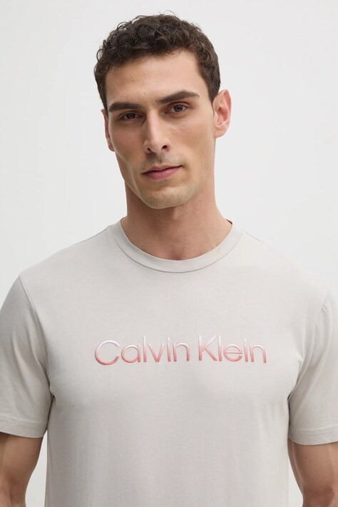 Calvin Klein tricou din bumbac barbati, culoarea bej, cu imprimeu, K10K114155