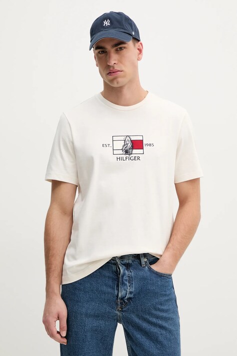 Pamučna majica Tommy Hilfiger za muškarce, boja: bež, s aplikacijom, MW0MW38628