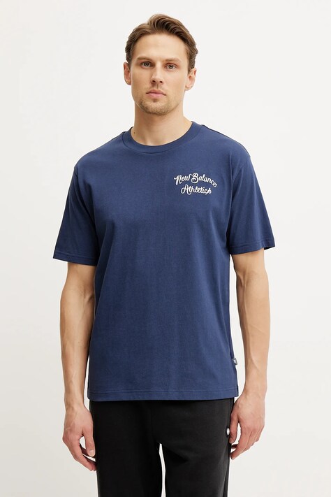 New Balance tricou din bumbac barbati, culoarea albastru marin, cu imprimeu, MT43556NNY