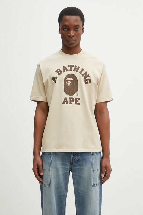 Хлопковая футболка A Bathing Ape College Monogram College мужская цвет бежевый с принтом 1L30110322