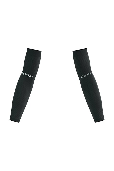 Compressport rękawy czarne CASU1037