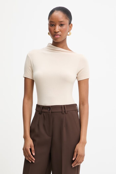 Μπλουζάκι Guess DAMIANA χρώμα: μπεζ, W6RP16 KD012