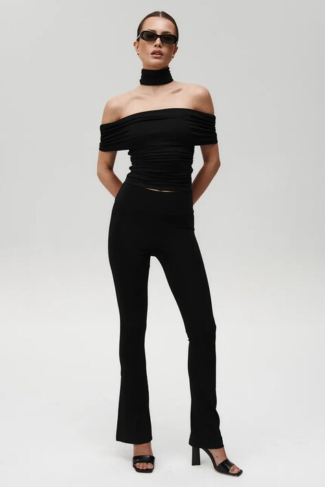 Undress Code bluzka Oasis Top damskie kolor czarny gładka 1218