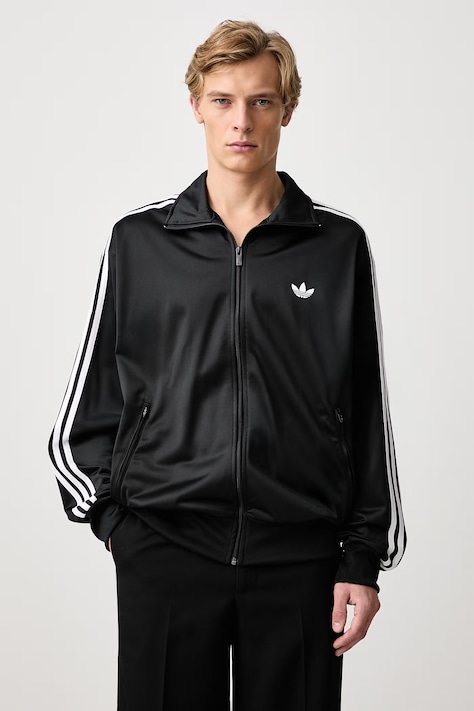 adidas Originals Mikina adidas Originals Firebird čierna farba, s nášivkou, KD8312