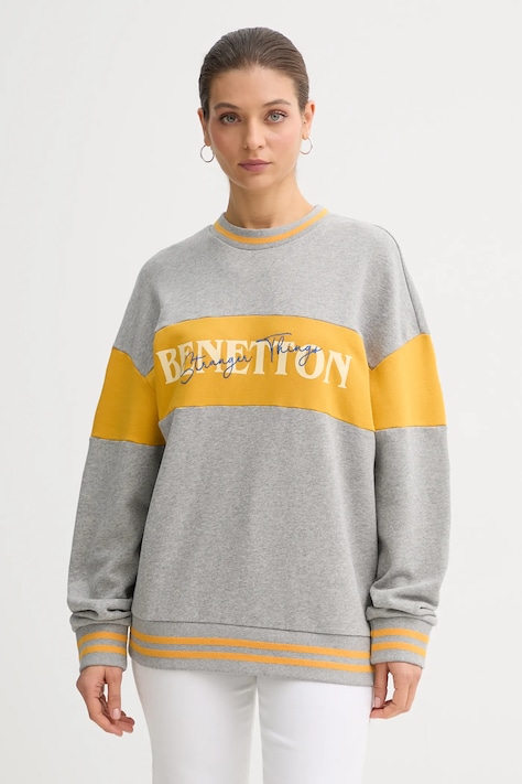 United Colors of Benetton hanorac de bumbac x Stranger Things culoarea gri, cu imprimeu, 342ZU10BA