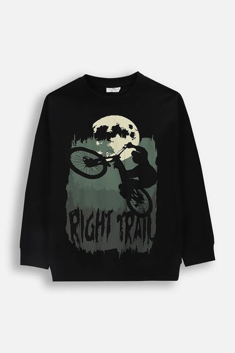 Детска блуза с дълги ръкави Coccodrillo в черно с принт FISHING CLUB BOY JUNIOR