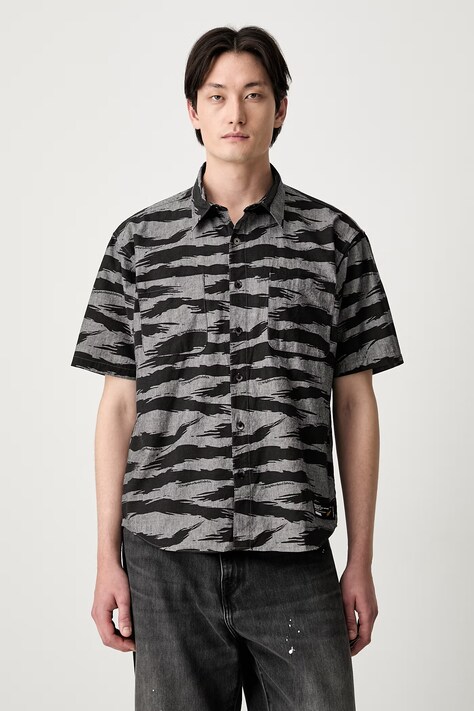 Neighborhood camicia in cotone da uomo nera con motivo di animali 261TSNH.SHM11