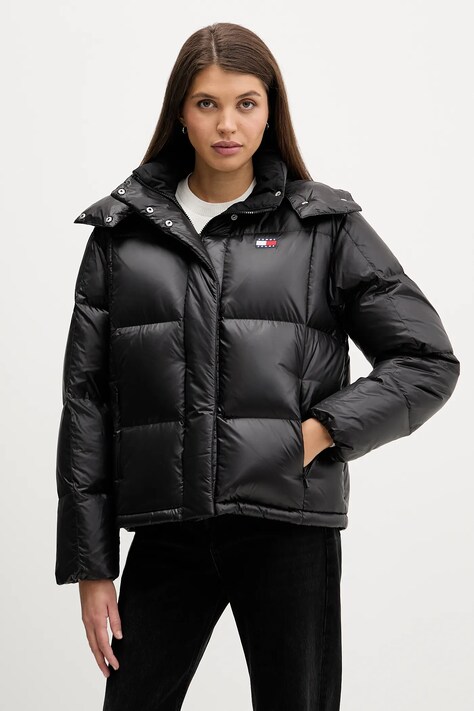 Μπουφάν με επένδυση από πούπουλα Tommy Jeans χρώμα: μαύρο, DW0DW22040