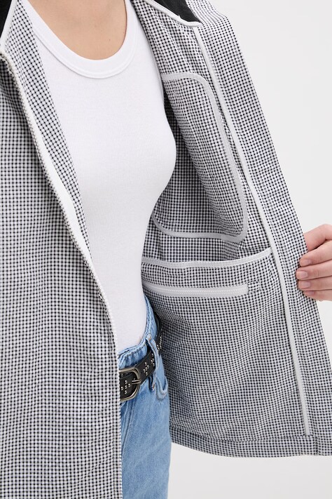 Guess Jeans куртка жіноча — SS26-KUD0EE, чорний — фото 6