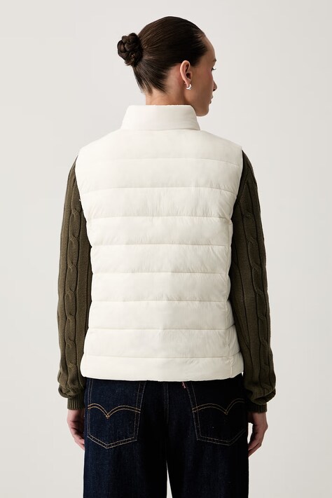 U.S. Polo Assn. безрукавка жіноча Lightweight Puffer Gilet — SS26-KUD0RT, бежевий — фото 3