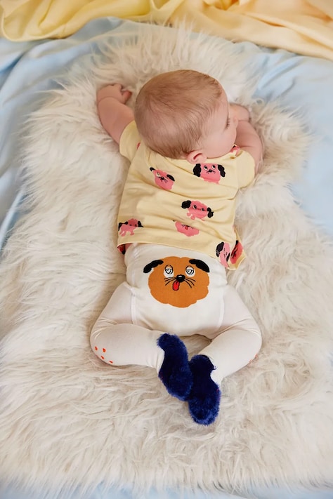 Mini Rodini rajstopy niemowlęce Doggie kolor biały 26160117