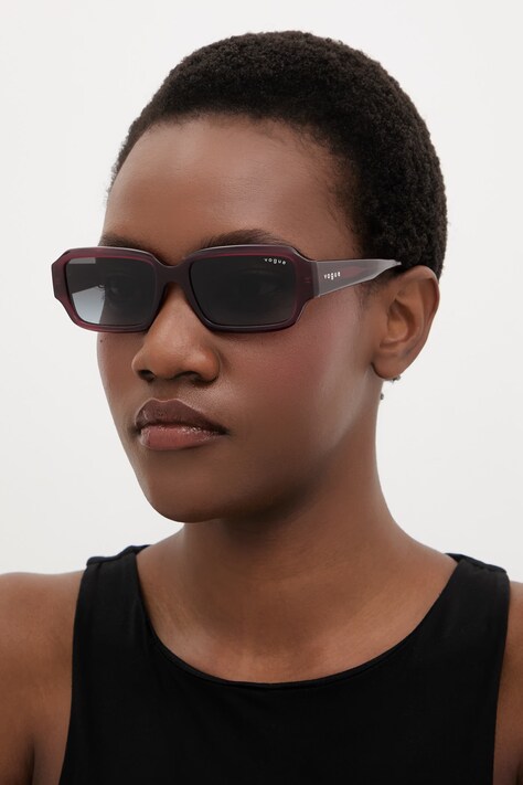 Sunčane naočale VOGUE za žene, boja: bordo, 0VO5693SU