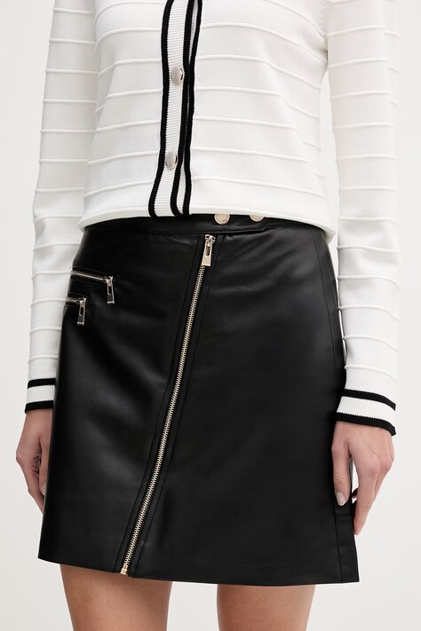 Morgan spódnica kolor czarny mini rozkloszowana JRIBEL