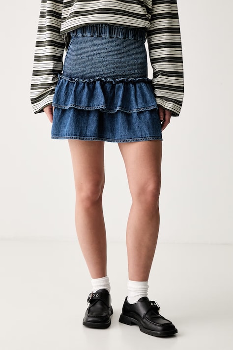 Tommy Jeans spódnica rozkloszowana jeansowa niebieska DW0DW22295