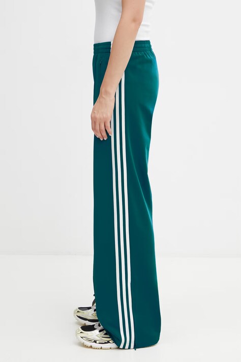 adidas Originals spodnie dresowe Firebird damskie kolor zielony z aplikacją KG3701