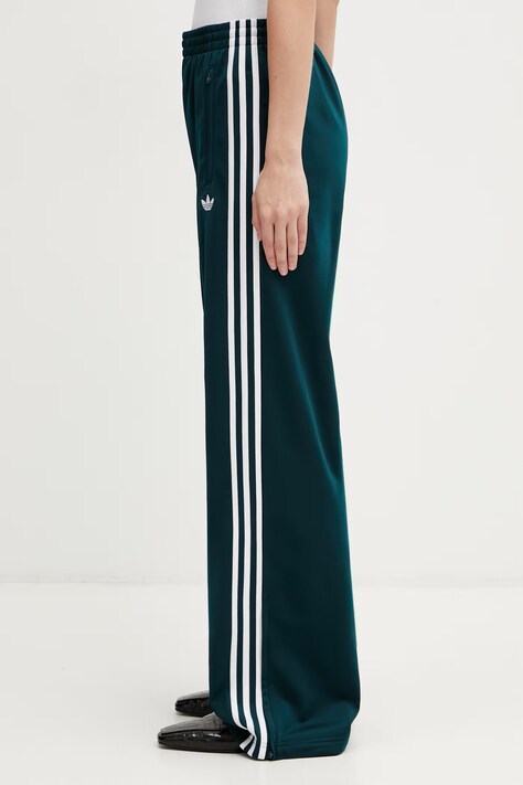 Tepláky adidas Originals Firebird dámské, zelená barva, s aplikací, KG3704
