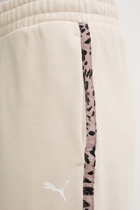 Puma спортивні штани жіночі з бавовною Essential graphic animal — SS26-SPD0BA, бежевий — фото 4
