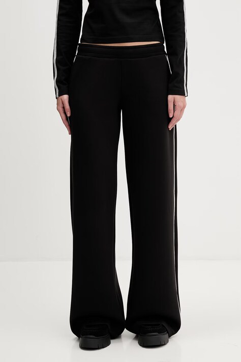 Guess Jeans spodnie dresowe damskie kolor czarny gładkie W6RB43 KD122