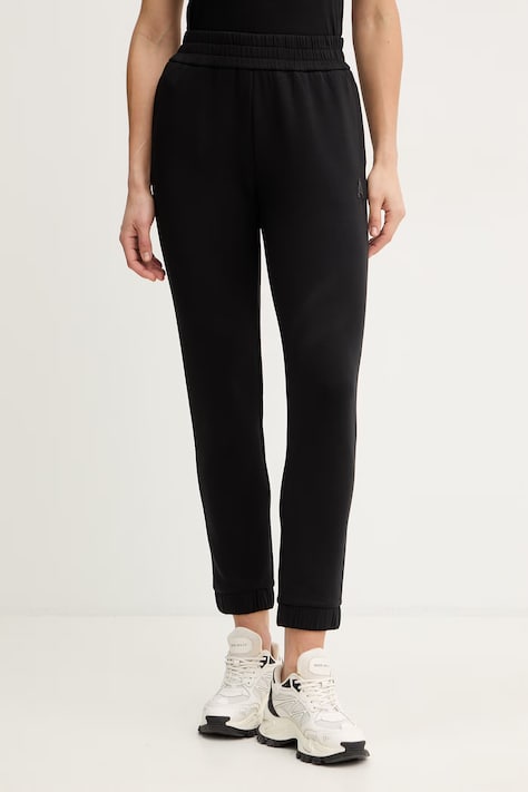 Armani Exchange spodnie dresowe damskie kolor czarny z aplikacją XW002210 AF21298