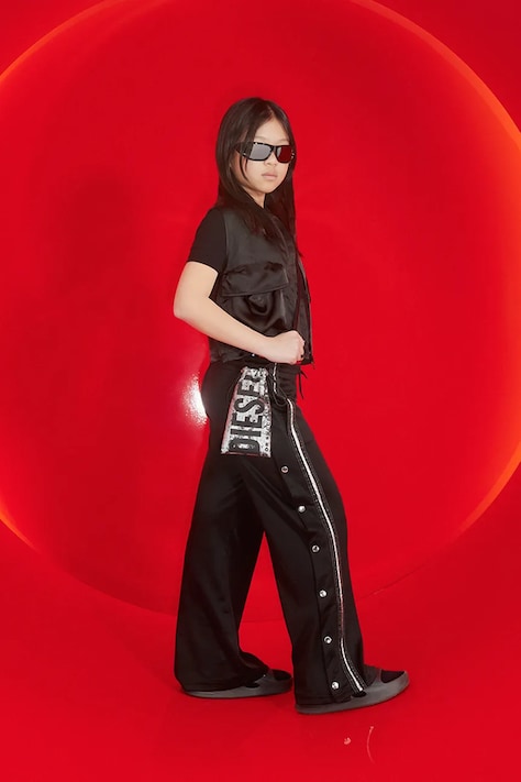 Dječji donji dio trenirke Diesel PREET TROUSERS boja: crna, s aplikacijom, J02666