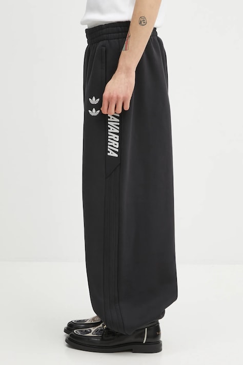 Спортен панталон adidas Originals x Willy Chavarria Heavy Weight Sweatpant в черно с апликация KD9351