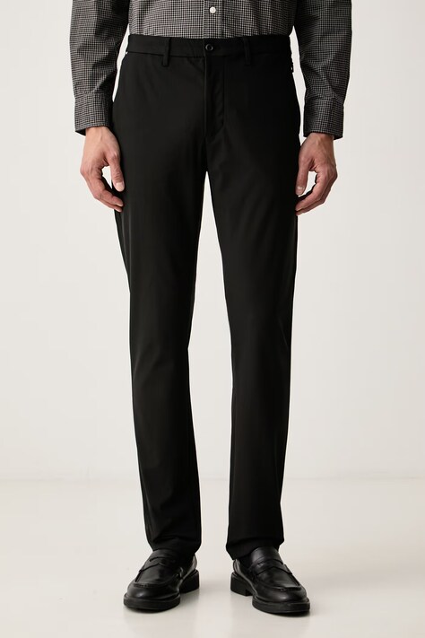 Tommy Hilfiger chino kalhoty pánské černé regular waist MW0MW43408