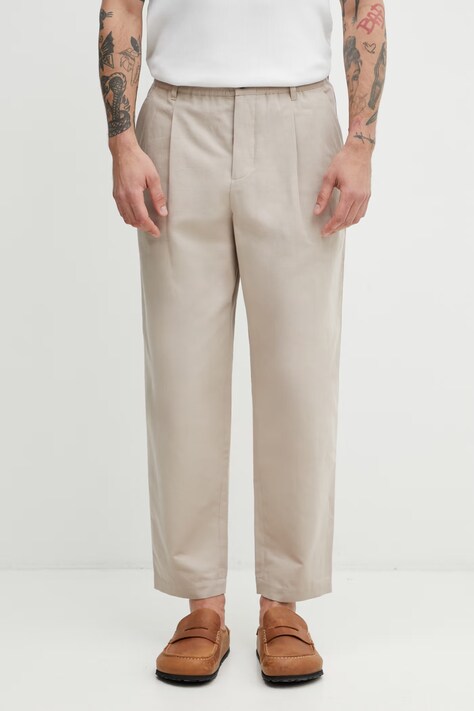 Maison Kitsuné kalhoty pánské béžové regular waist QM01104WW9107