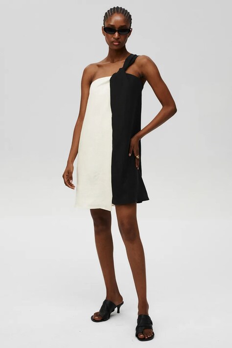 Ľanové šaty Undress Code Orchid Dress čierna farba, mini, rovný strih, 1167