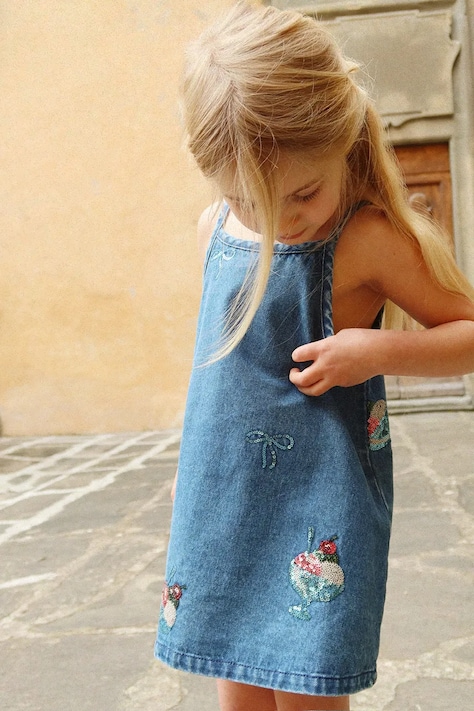 Otroška jeans obleka Konges Sløjd MAGOT SEQUIN STRAP DRESS GOTS mornarsko modra barva, KS104975