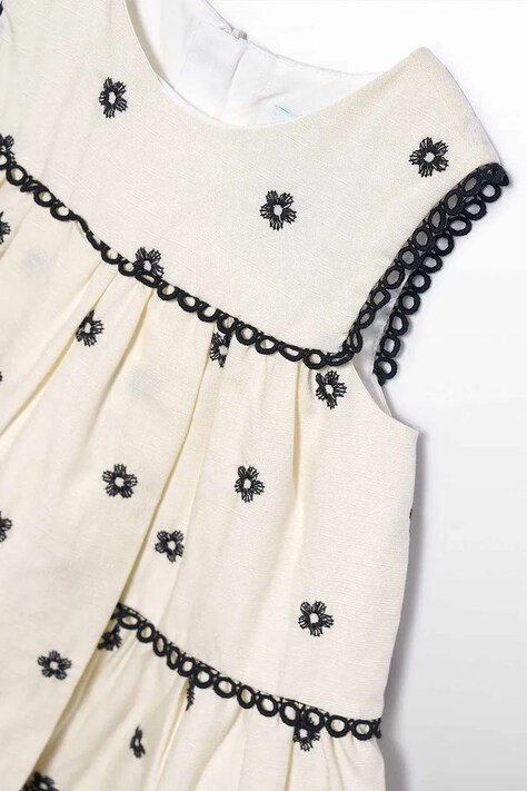 Abel&Lula sukienka z dodatkiem lnu niemowlęca kolor beżowy mini rozkloszowana 5022