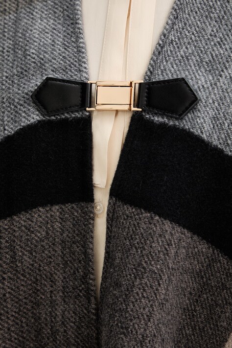 Morgan poncho kolor beżowy 5CLAC