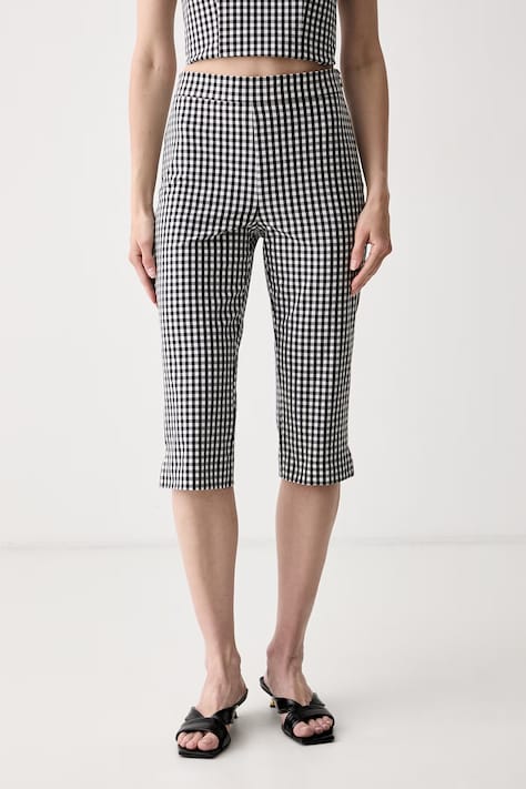 Guess pantaloni capri pentru femei cu bumbac MARILYN MONROE negri high waist W6YB35 W4486