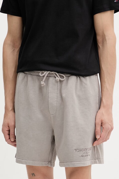 Tommy Jeans szorty dresowe męskie bawełniane brązowe high waist DM0DM22696