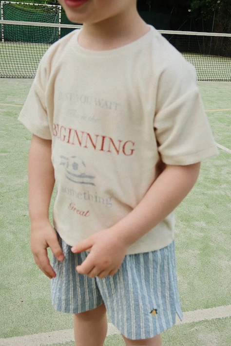 Konges Sløjd t-shirt dziecięcy ITTY TEE GOTS kolor beżowy z nadrukiem KS104855