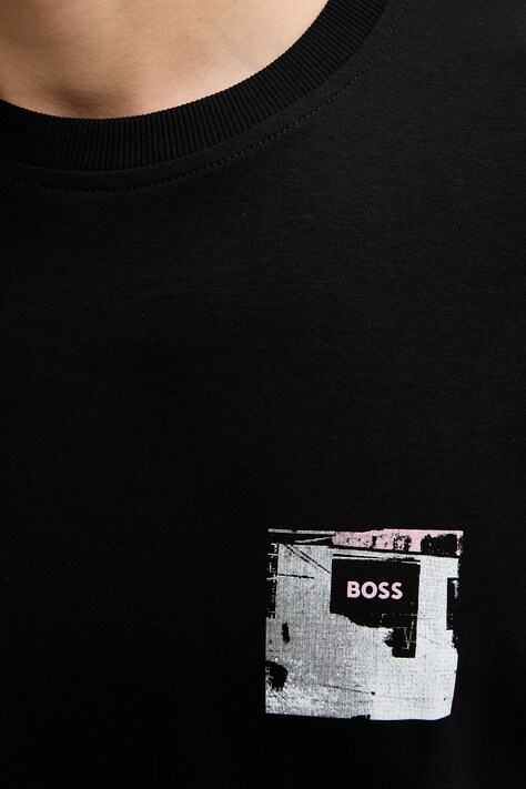 Бавовняна футболка BOSS Orange Te_Citylights — SS26-TSM03S, чорний — фото 5