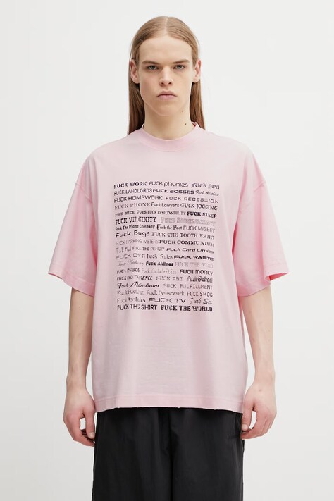 VETEMENTS t-shirt bawełniany Fuck Everything kolor różowy z nadrukiem ME76TR210PX
