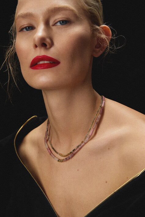 Answear.LAB naszyjnik ręcznie wykonany, pozłacany z rodonitem