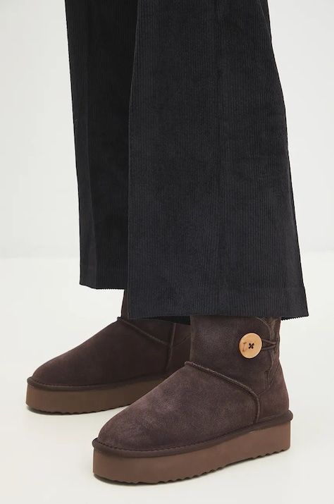 Замшевые сапоги Answear.LAB цвет коричневый