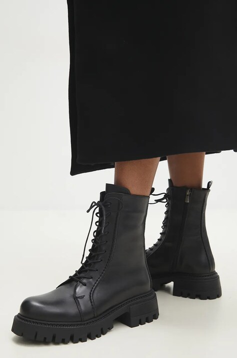 Кожени кубинки Answear.LAB в черно с платформа