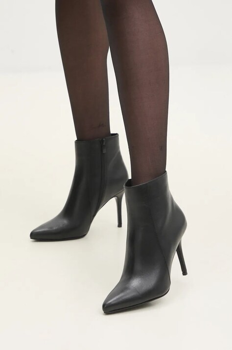 Δερμάτινες μπότες Answear.LAB γυναικεία, χρώμα: μαύρο