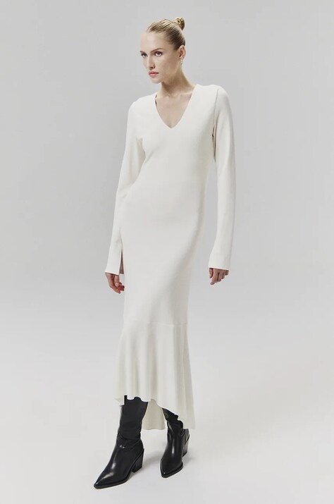Answear Lab rochie culoarea bej, midi, dreaptă