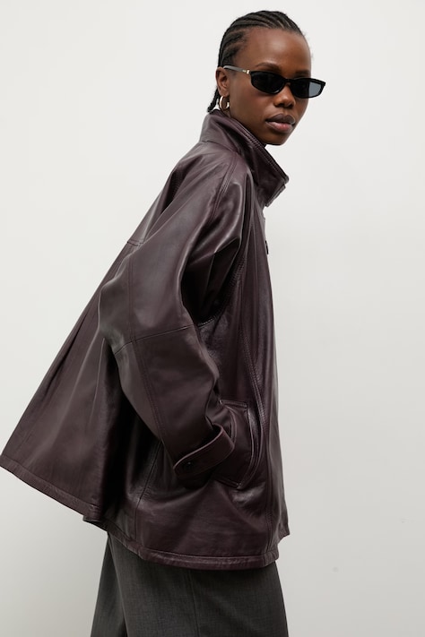Answear.LAB демисезонная куртка для женщин из кожи бордо