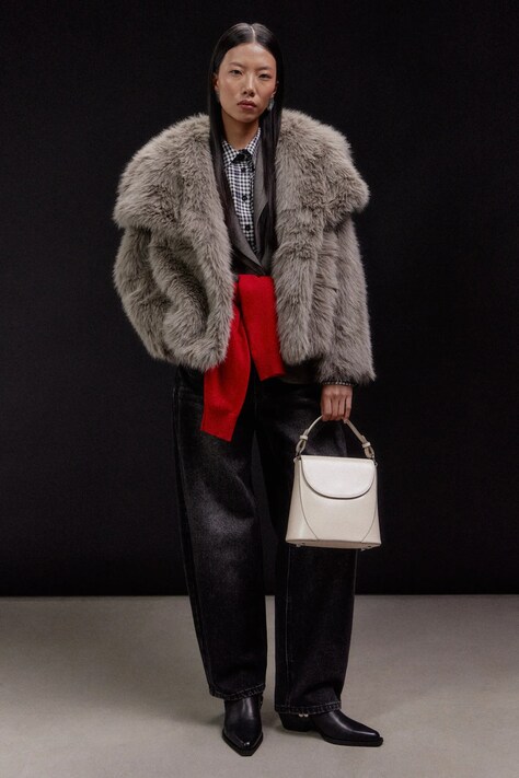 Rifle Answear.LAB čierna farba