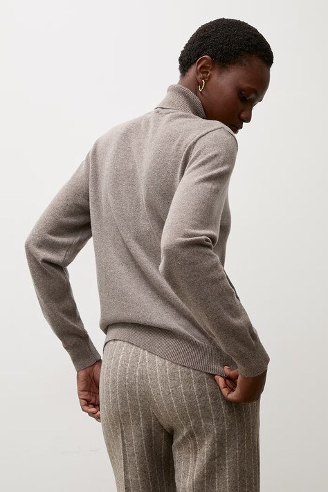 Answear.LAB Sweter damski z wełny merino brązowy