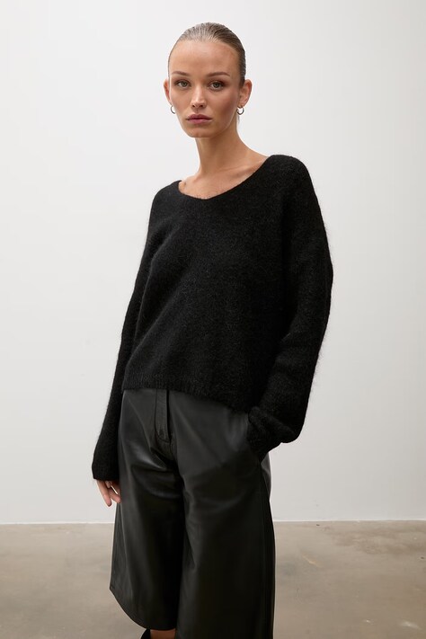 Answear.LAB sweter damski z dodatkiem wełny czarny