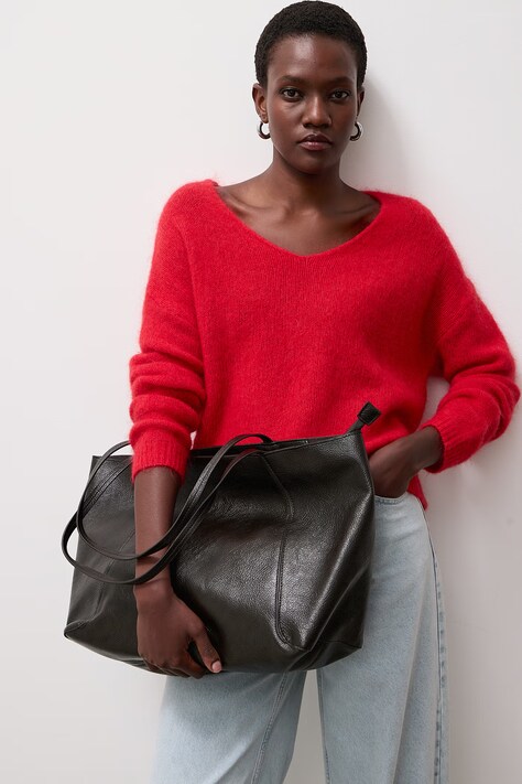 Answear.LAB Shopper γυναικεία από απομίμηση δέρματος μαύρη