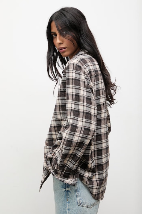 Рубашка Answear.LAB цвет коричневый regular классический воротник