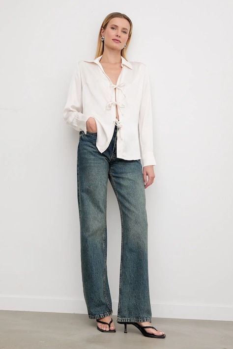 Answear.LAB koszula damska kolor beżowy regular z kołnierzykiem klasycznym